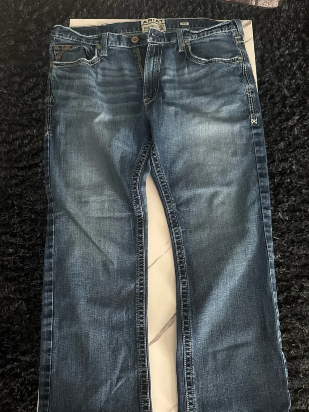 Ariat Men’s Medium Blue Bootcut Jeans